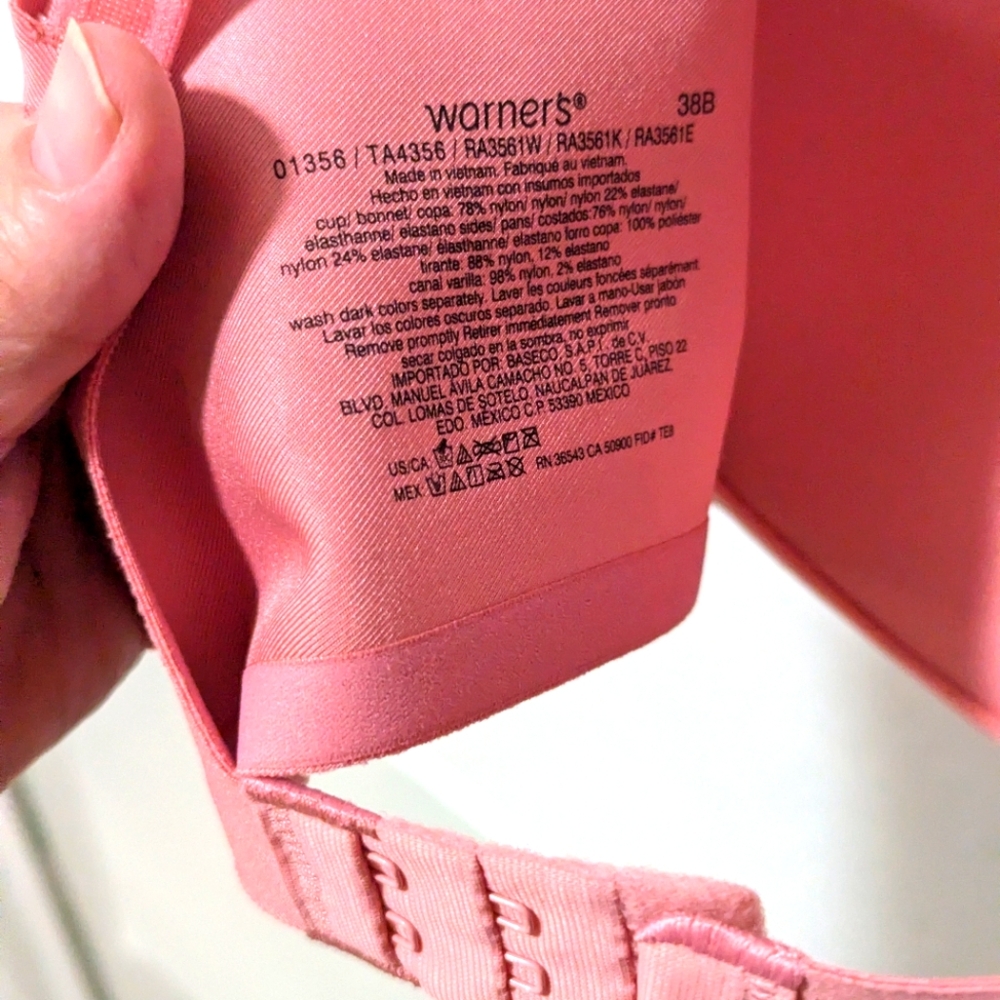 Warner's Pink Bra NWT - Picture 4 of 4